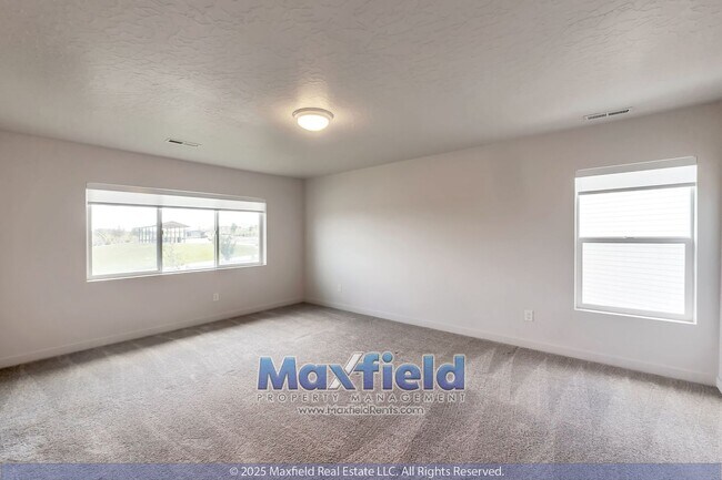 Building Photo - Saratoga Springs 5BD - 3.5BTH - 2GAR