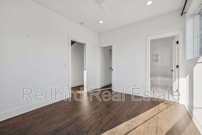 Building Photo - 2050 McKinley St