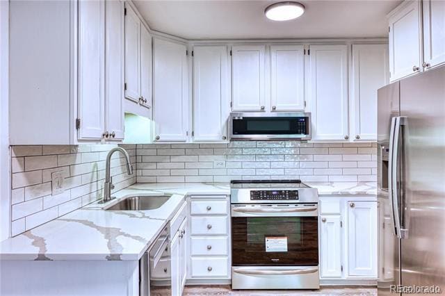 Building Photo - 610 S Alton Way