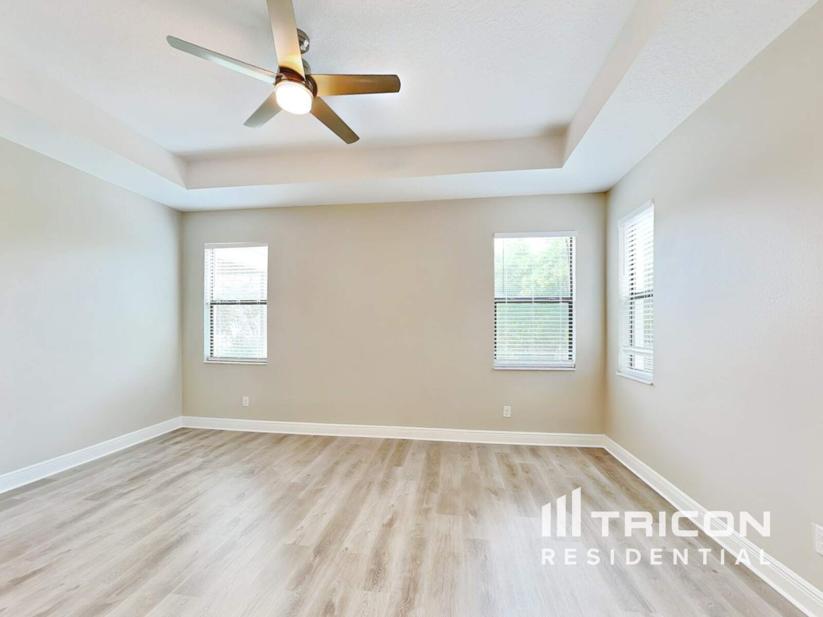 Building Photo - 3021 Casterton Dr