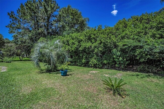 Building Photo - 1516 E Lake Woodlands Pkwy