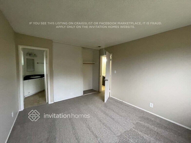 Building Photo - 401 Baylor Dr