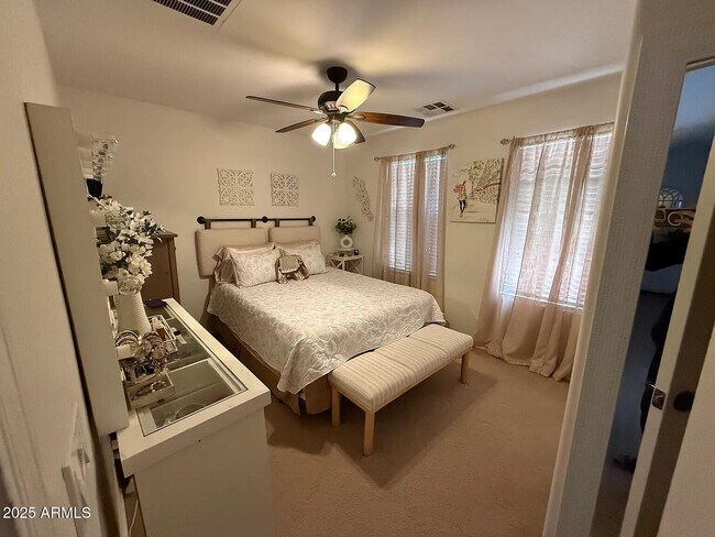 Building Photo - 1883 N Desert Willow St