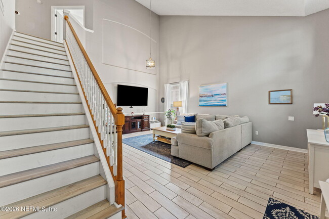 Building Photo - 563 Longmill Ln