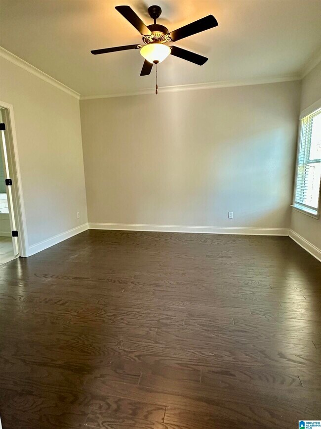Building Photo - 2090 Springfield Dr