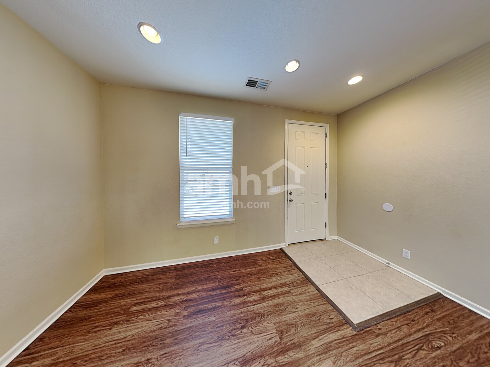 Building Photo - 16224 E 54th Ave