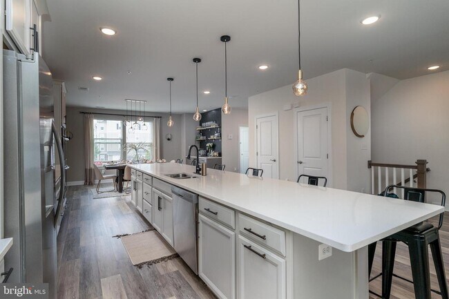 Building Photo - 7617 Stemhart Ln