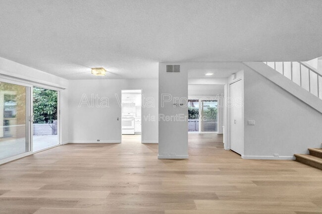 Building Photo - 2229 Camino Preciosa Sur