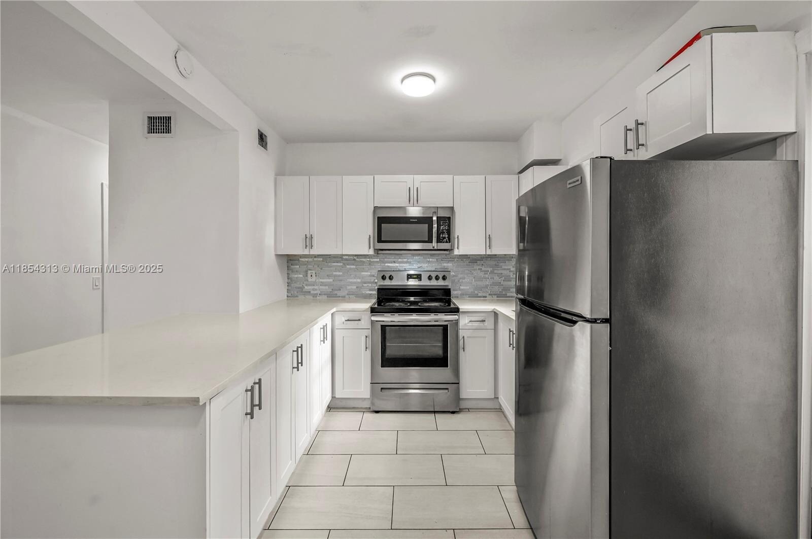 Building Photo - 2465 NW 35th St