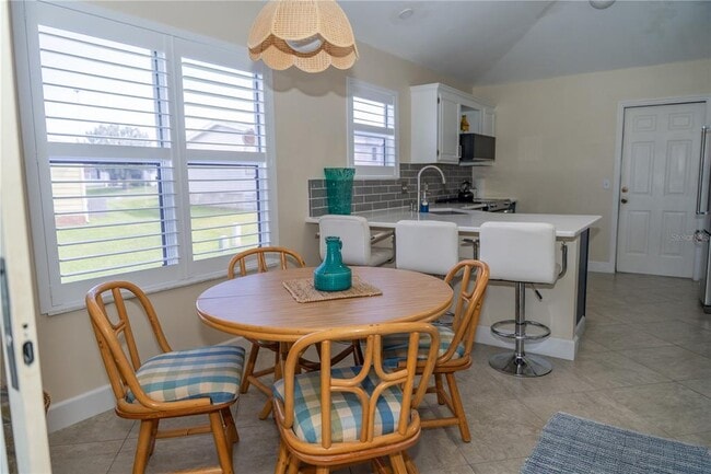 Building Photo - 714 Bay Hill Ct