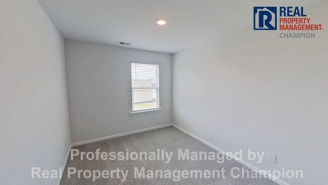Building Photo - 3110 Lobelia Ln