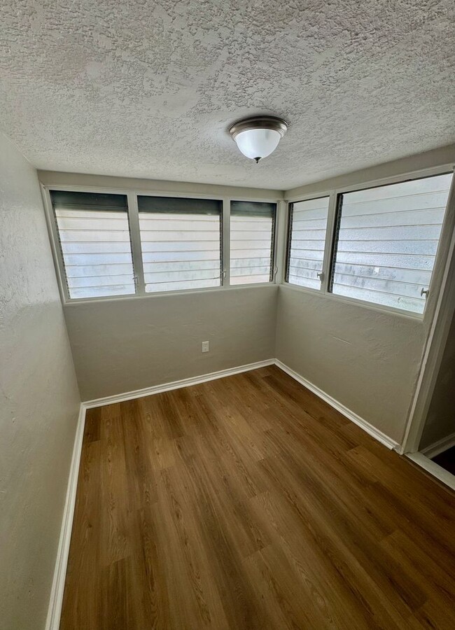 Building Photo - Freshly Renovated Rental in Tallulah/ Nort...