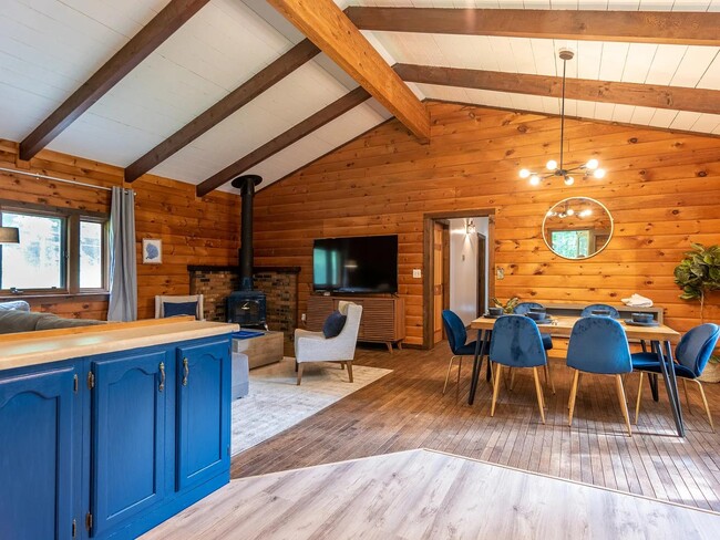 Building Photo - 58 Valk Rd