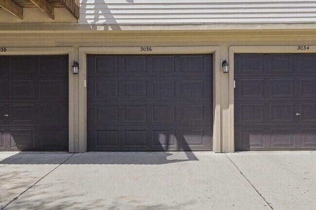 Building Photo - 3036 Forest Creek Ct