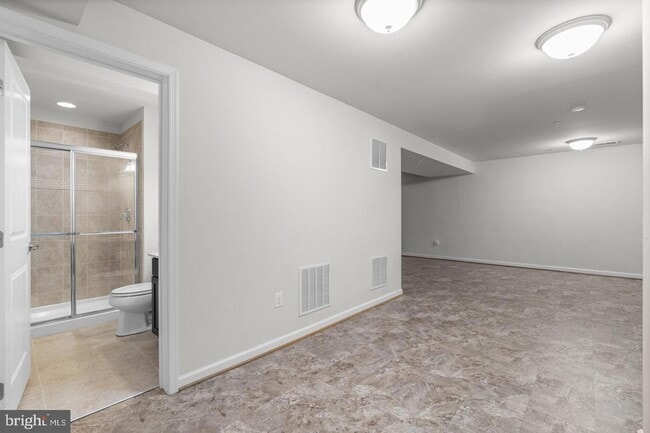Building Photo - 4986 Windpower Way