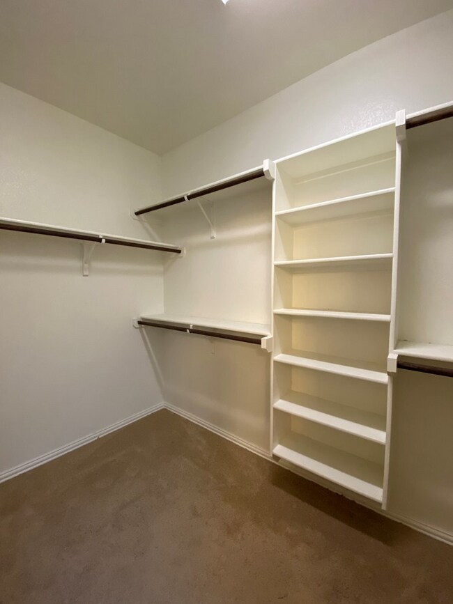 Building Photo - 7013 XIT Ranch Rd