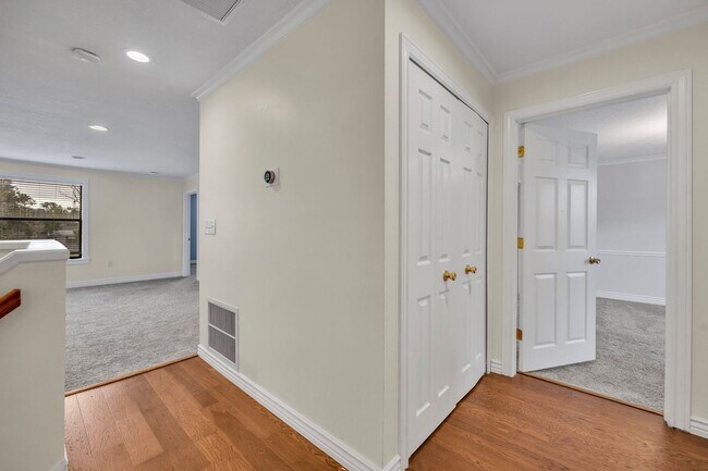 Building Photo - Gorgeous Winter Park Home