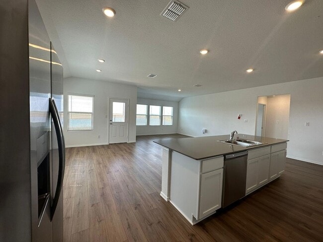 Building Photo - 144 Agua Azul Bnd