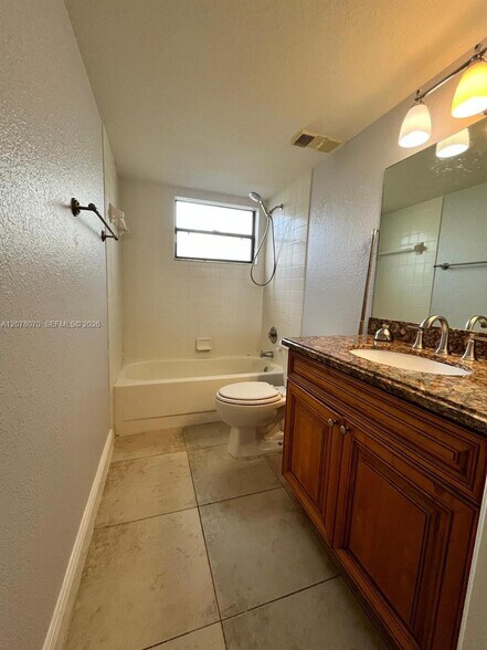 Building Photo - 1521 Windorah Way