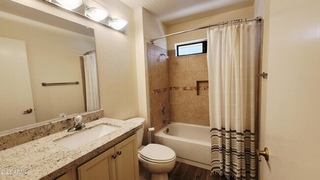 Building Photo - 14227 W Yosemite Dr