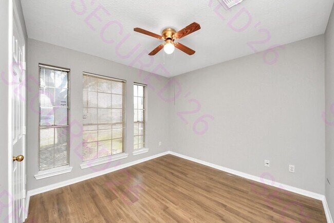 Building Photo - 5615 Brenwood Gln Trl