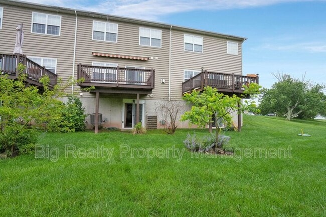 Building Photo - 2024 Morgan Hill Dr