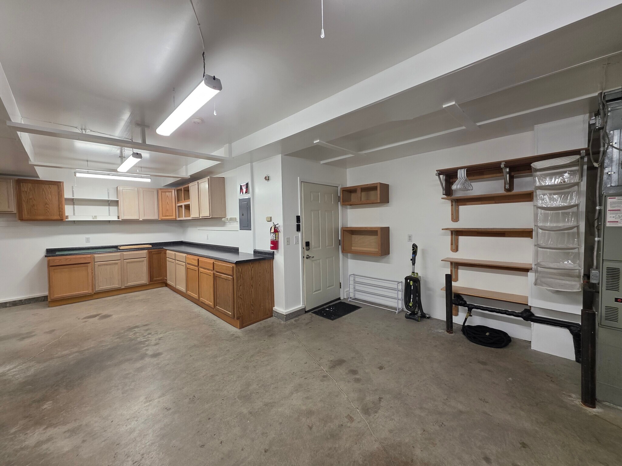 Building Photo - 3030 Lore Rd