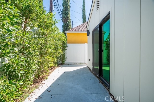 Building Photo - 14309 Califa St