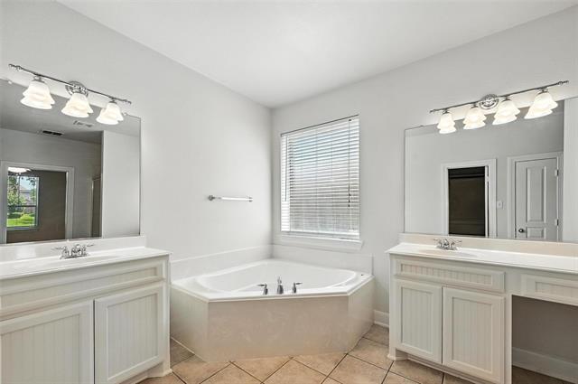 Building Photo - 14743 Daneway Dr