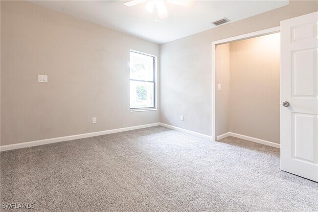 Building Photo - 16737 Pheasant Ct