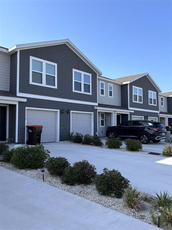 Building Photo - 8241 SW 67th Ave