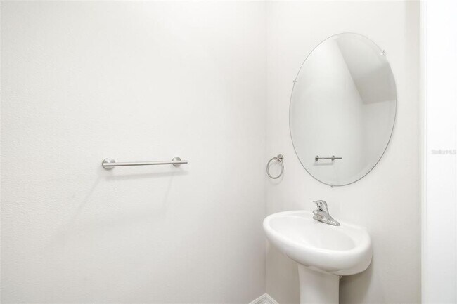 Building Photo - 17436 Haysack Ter