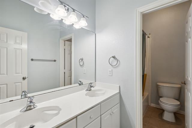 Building Photo - 8447 Firewheel Ln
