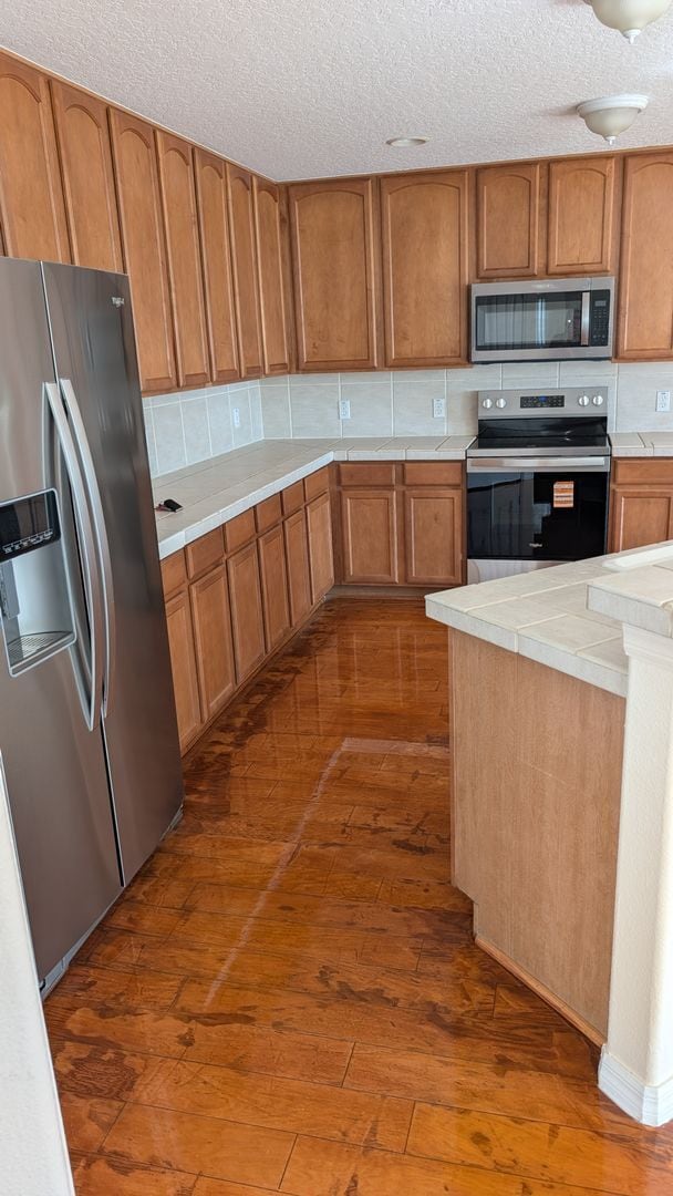 Building Photo - East Orlando spacious 3 bedrooms home with a large loft.