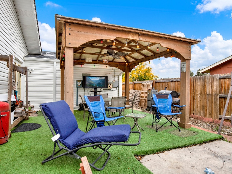 Building Photo - 13005 Lowell Ct