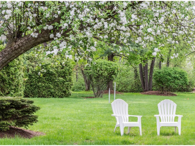 Outdoor Seating Area - PRINCETON ARBORS