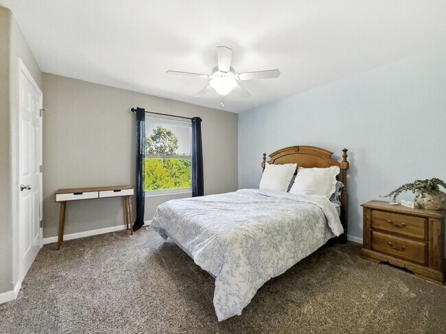 Building Photo - 4689 Inlet Ln