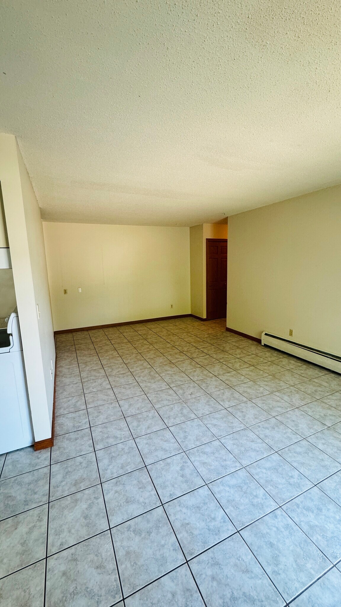 Building Photo - 900 9th Ave S