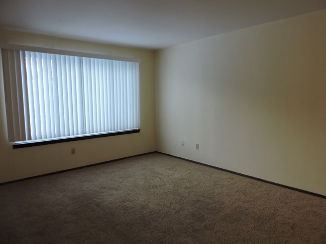 Building Photo - Grantosa Crossing