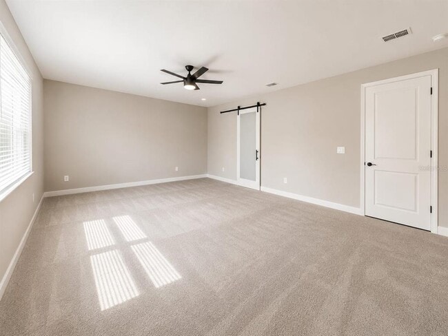 Building Photo - 708 Griffon Ave