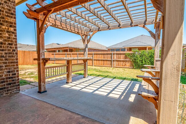 Building Photo - 6408 Hall of Fame Blvd