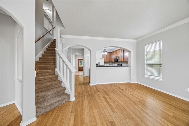 Building Photo - 6218 Lovage Ave