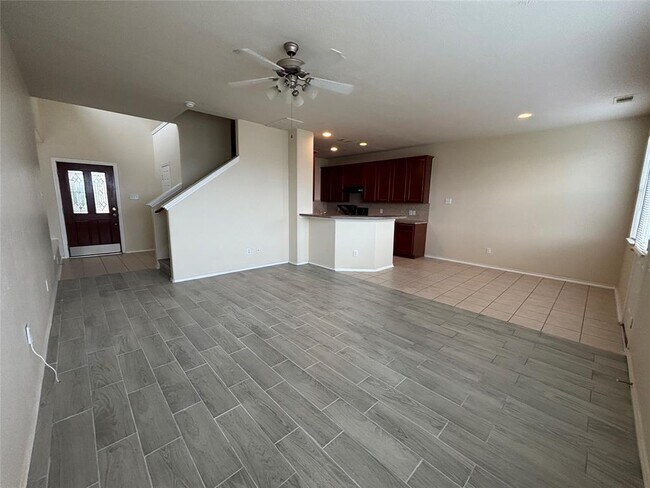 Building Photo - 2710 Maybrook Hollow Ln