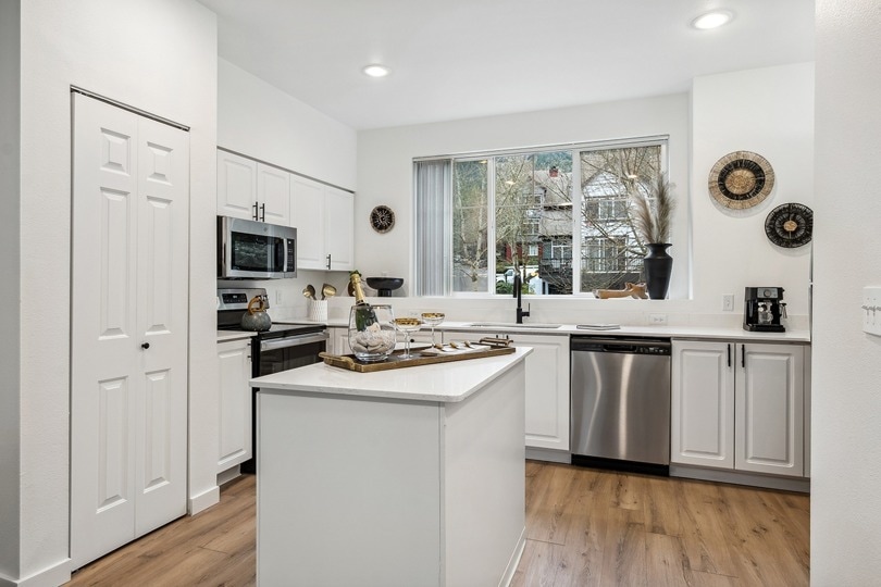 Primary Photo - Arrive North Bend