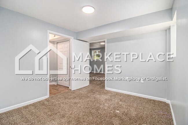Building Photo - 980 Tamarack Trail