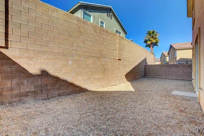 Building Photo - Beautiful Home in Amazing Rhodes Ranch - G...