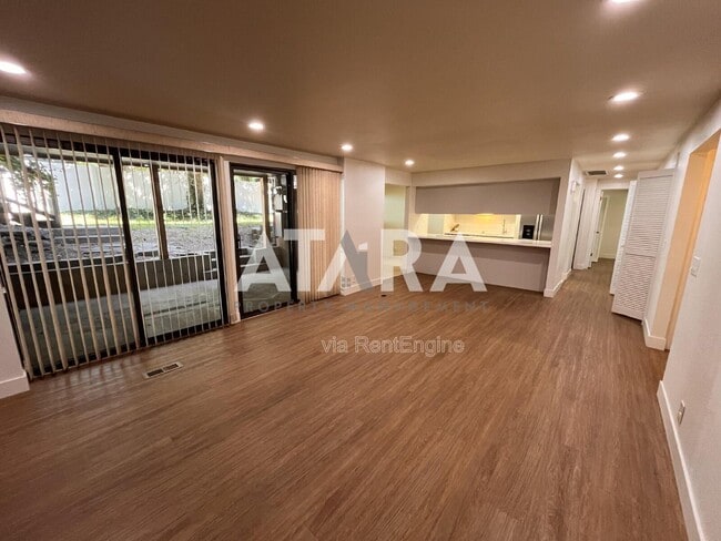 Building Photo - 2141 S 2060 E