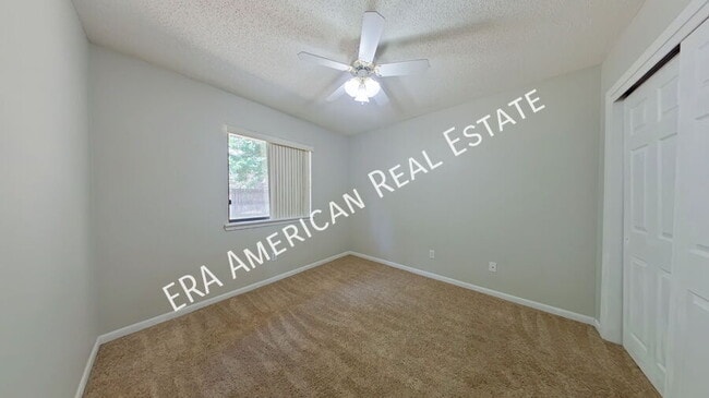 Building Photo - 2903 Alpine Pl