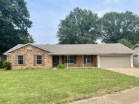 Building Photo - 6308 Heathcliff Cove