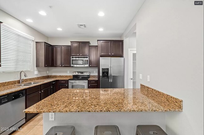 Building Photo - 4762 E Portola Valley Dr